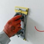 Как правильно шкурить шпаклевку на стенах под покраску
